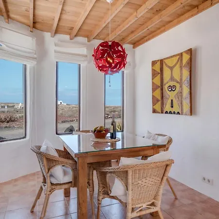 La Casita Сasa de vacaciones Famara